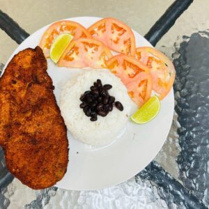 Pechuga De Pollo Empanizada / Breaded Chicken Breast